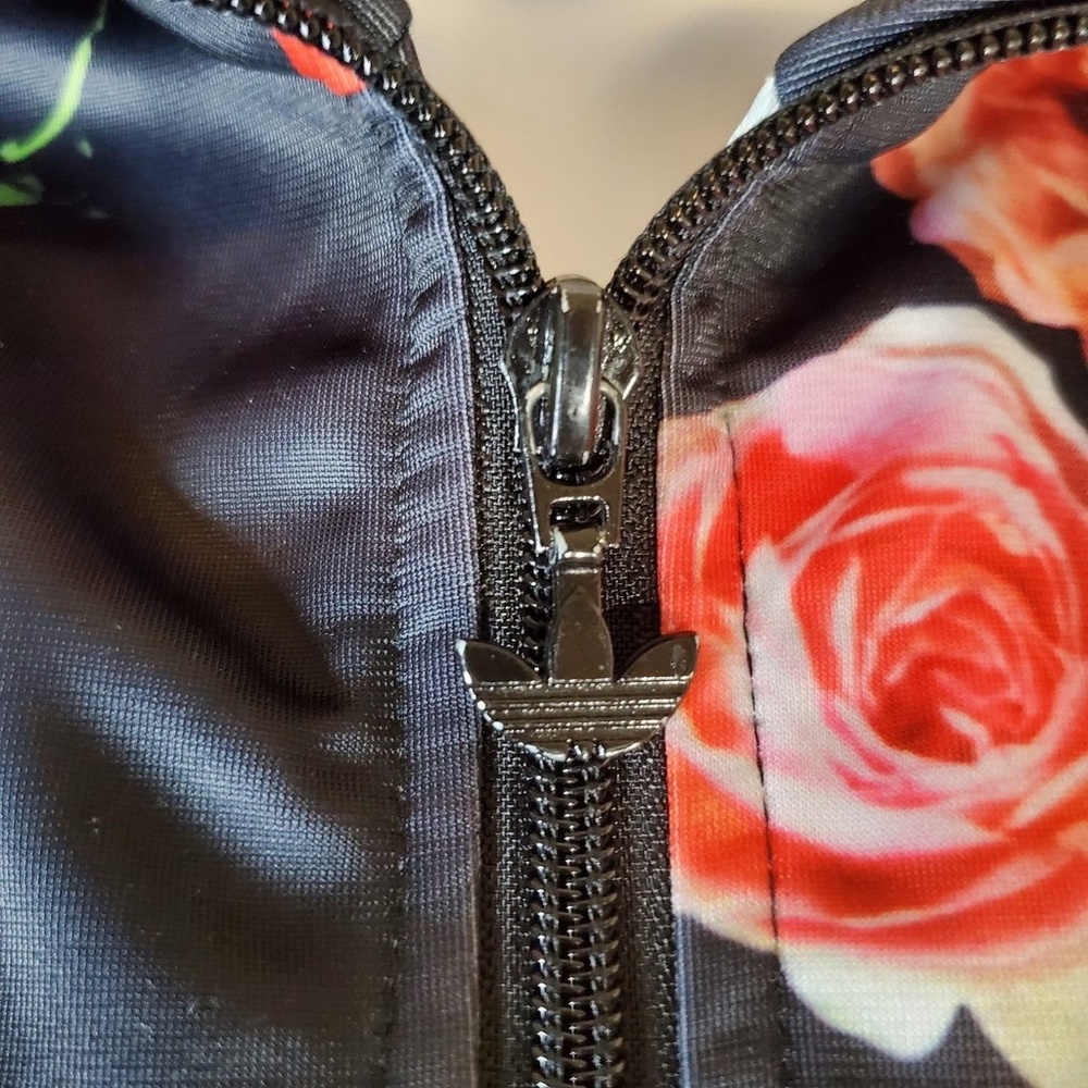 Adidas Originals Firebird Floral Roses Track Jacket Small - Picture 9 of 9